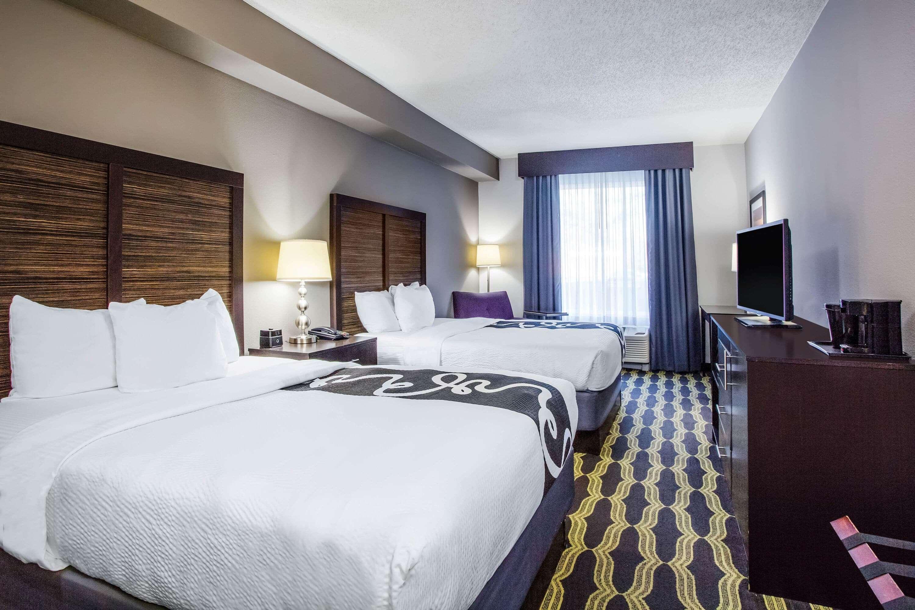 La Quinta By Wyndham Lynchburg At Liberty Univ. Hotel Bagian luar foto