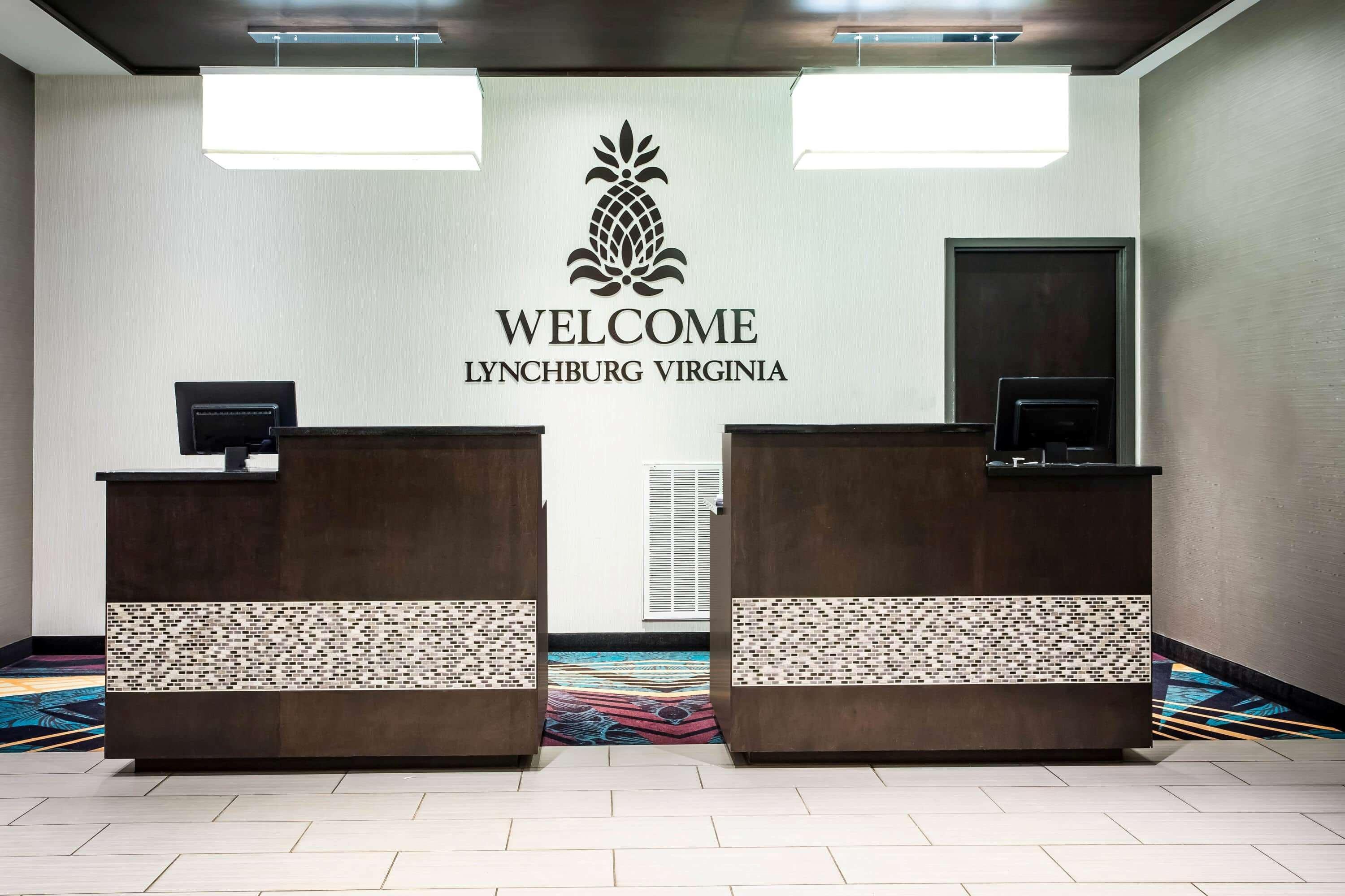 La Quinta By Wyndham Lynchburg At Liberty Univ. Hotel Bagian luar foto