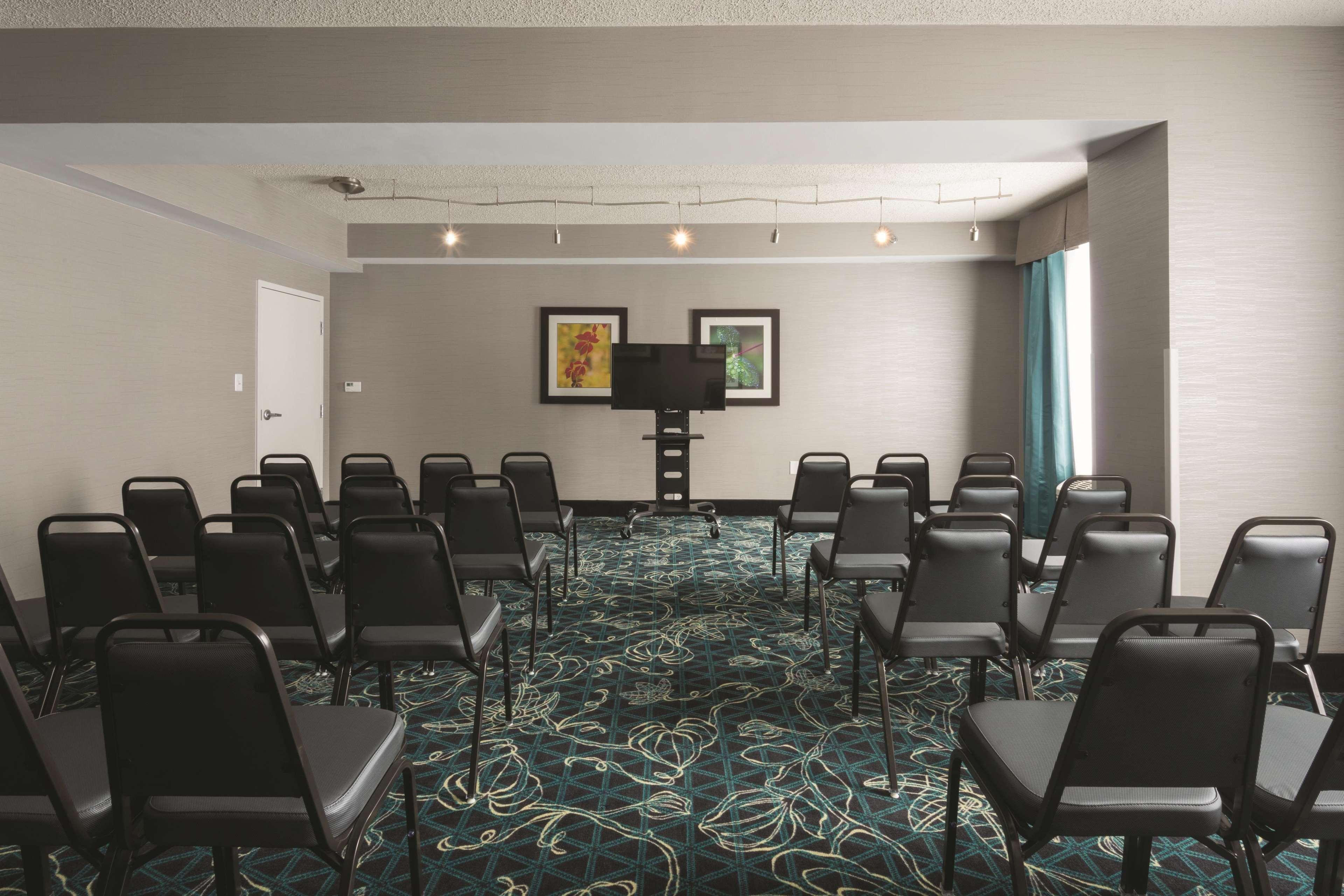 La Quinta By Wyndham Lynchburg At Liberty Univ. Hotel Bagian luar foto