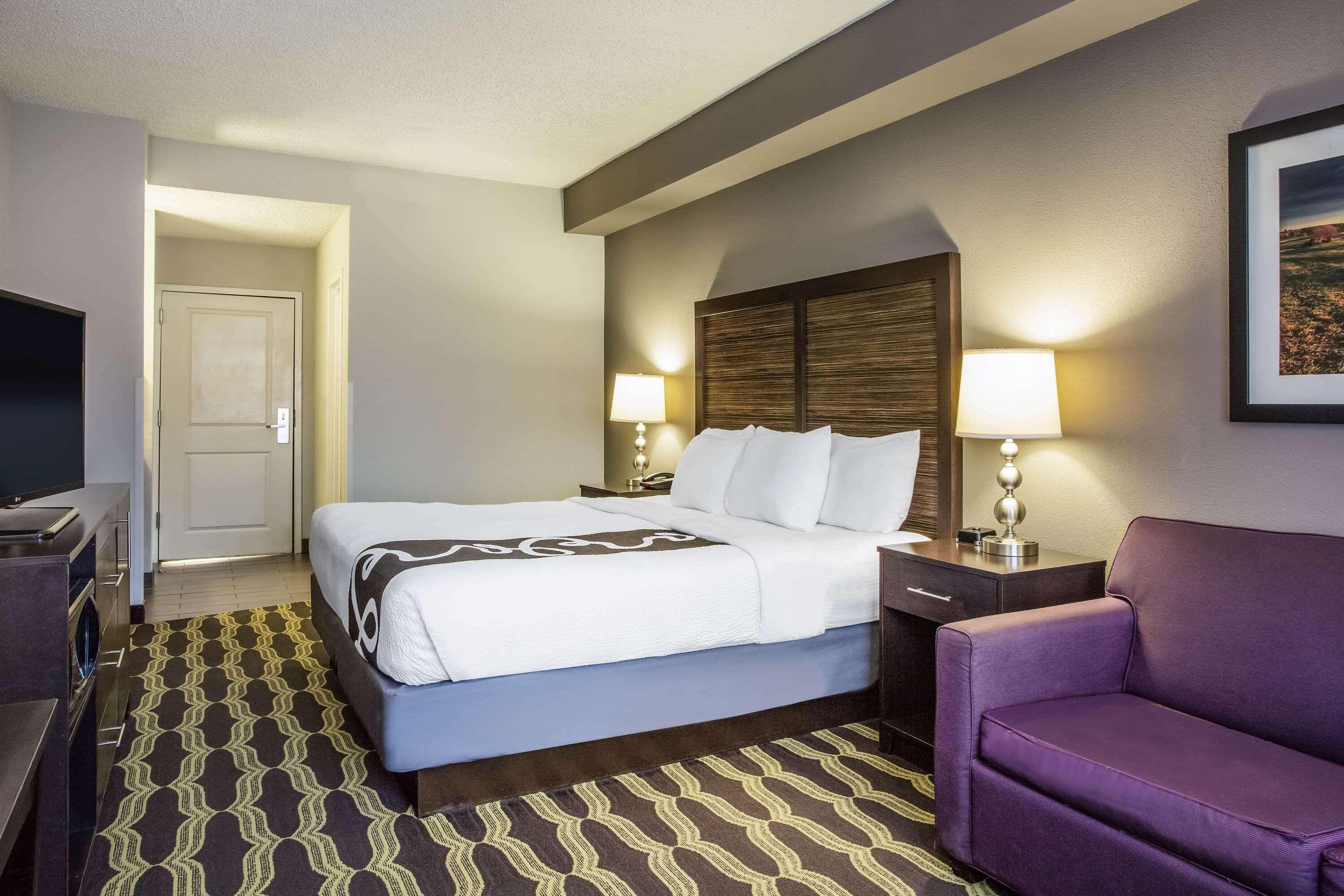 La Quinta By Wyndham Lynchburg At Liberty Univ. Hotel Bagian luar foto